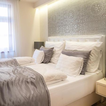 Foter Rezidencia 2 Lejlighedshotel Győr Eksteriør billede
