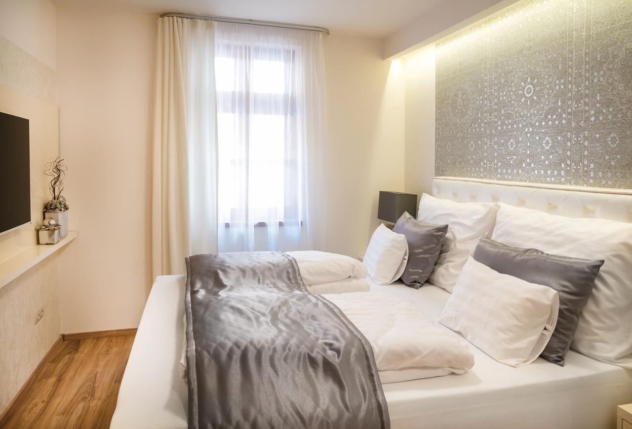 Foter Rezidencia 2 Lejlighedshotel Győr Eksteriør billede