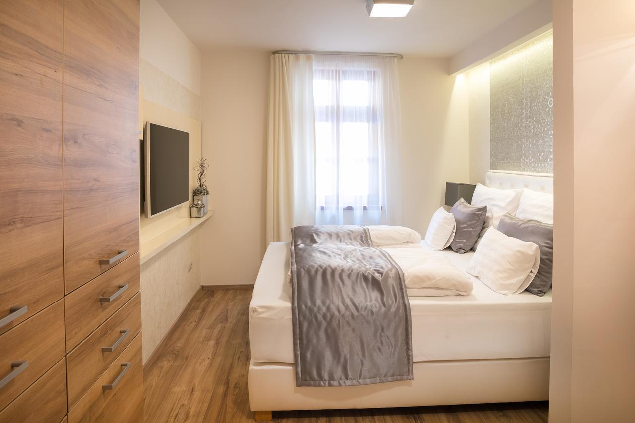 Foter Rezidencia 2 Lejlighedshotel Győr Eksteriør billede