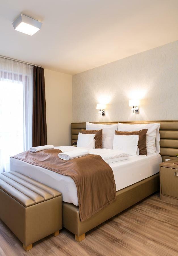Foter Rezidencia 2 Lejlighedshotel Győr Eksteriør billede