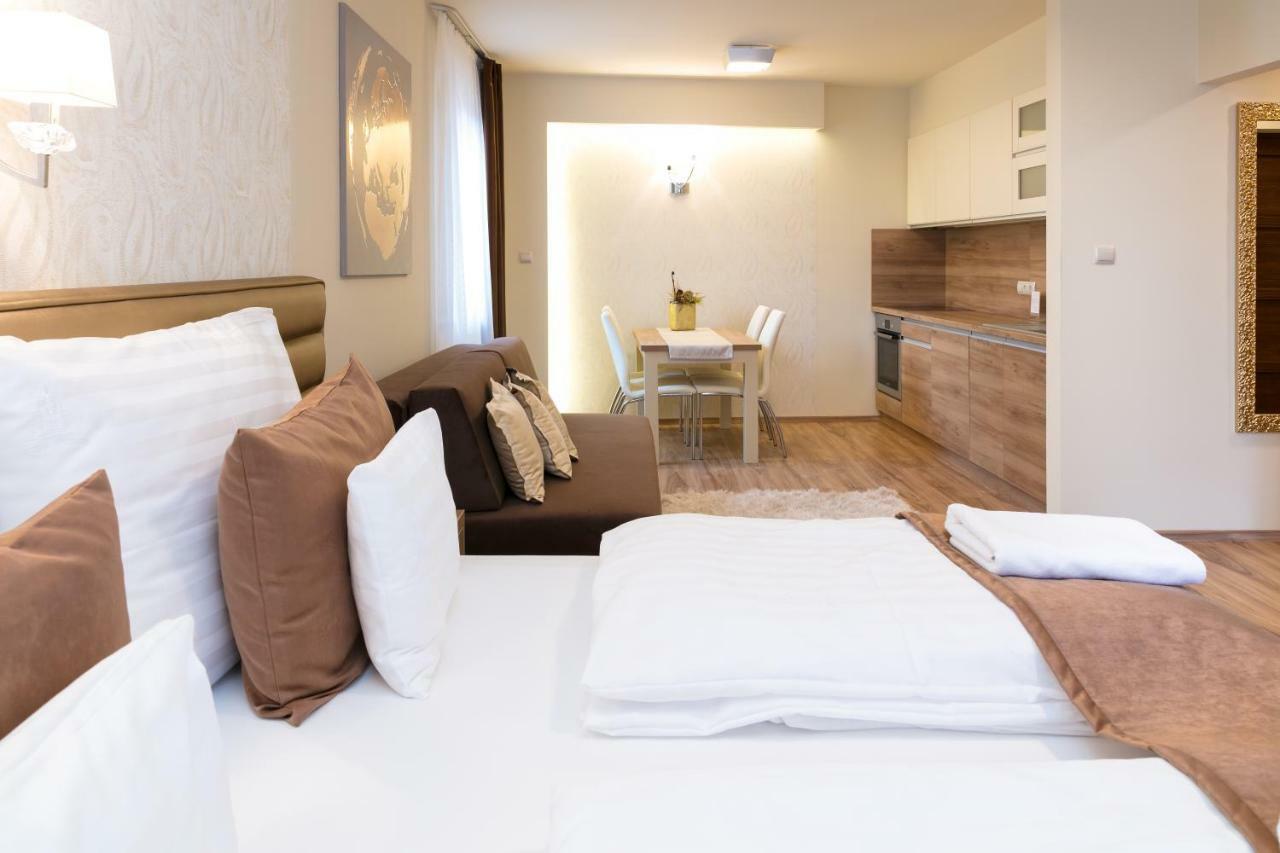 Foter Rezidencia 2 Lejlighedshotel Győr Eksteriør billede