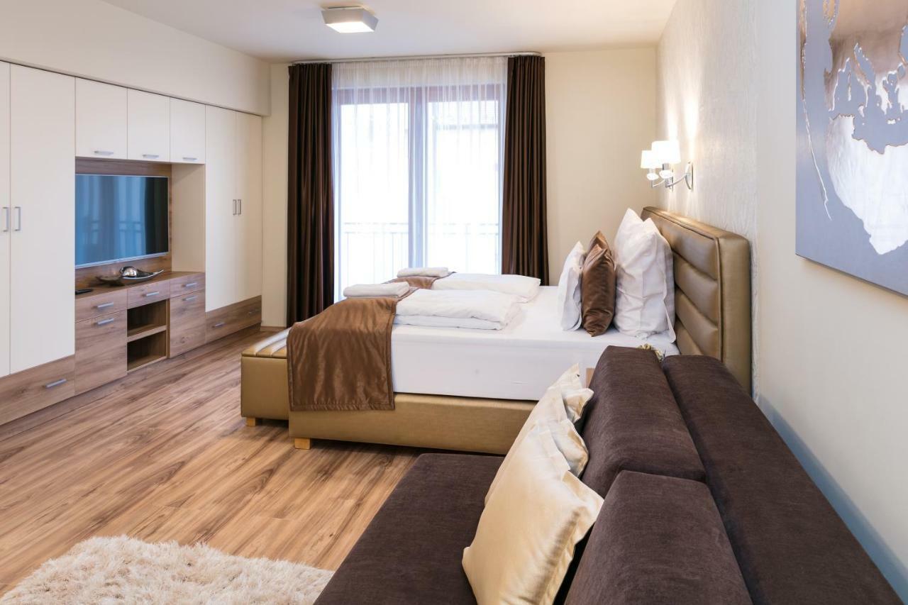 Foter Rezidencia 2 Lejlighedshotel Győr Eksteriør billede