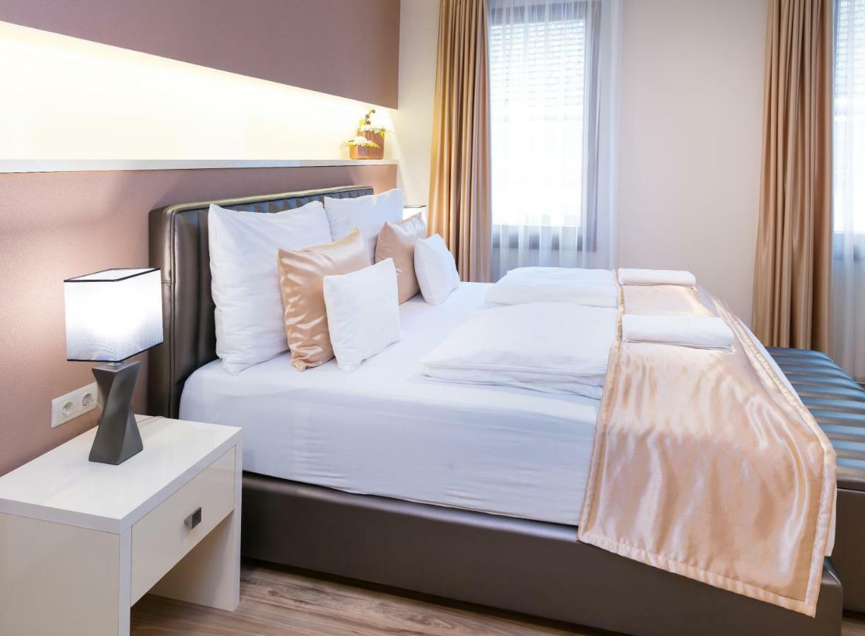 Foter Rezidencia 2 Lejlighedshotel Győr Eksteriør billede