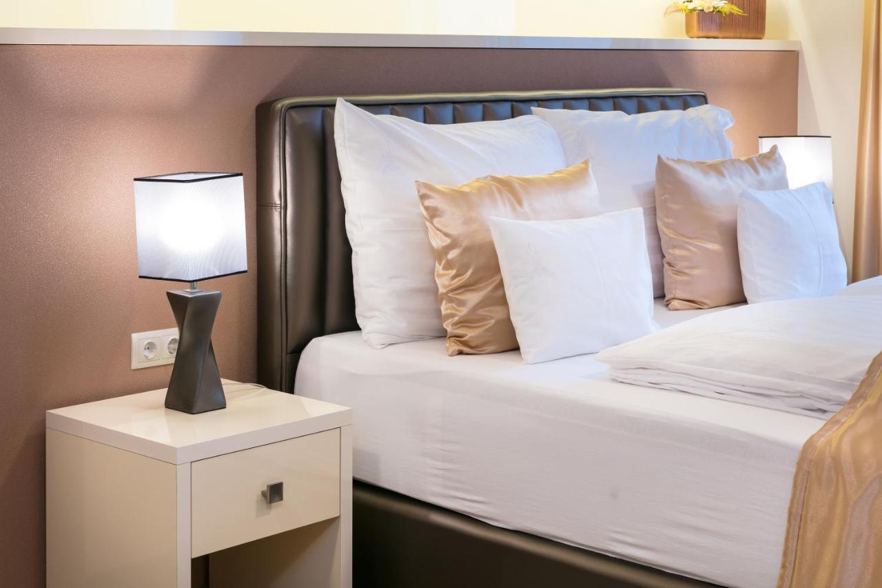 Foter Rezidencia 2 Lejlighedshotel Győr Eksteriør billede